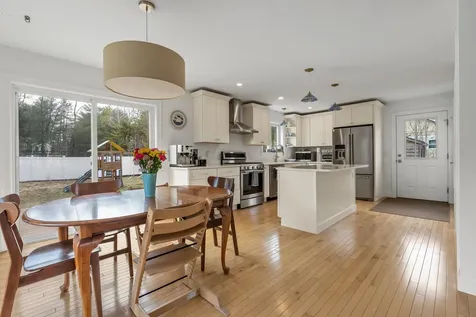 82 Tree Farm Road Brunswick ME 04011