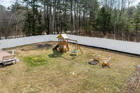 82 Tree Farm Road Brunswick ME 04011