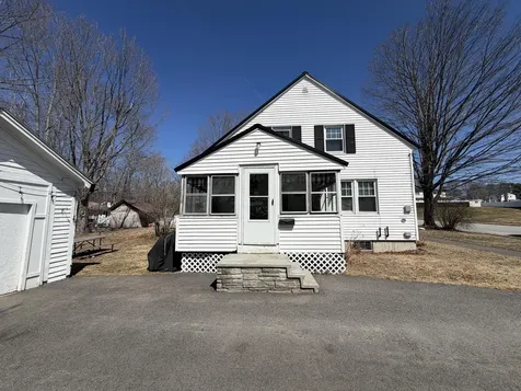 36 Cedar Street East Millinocket ME 04430