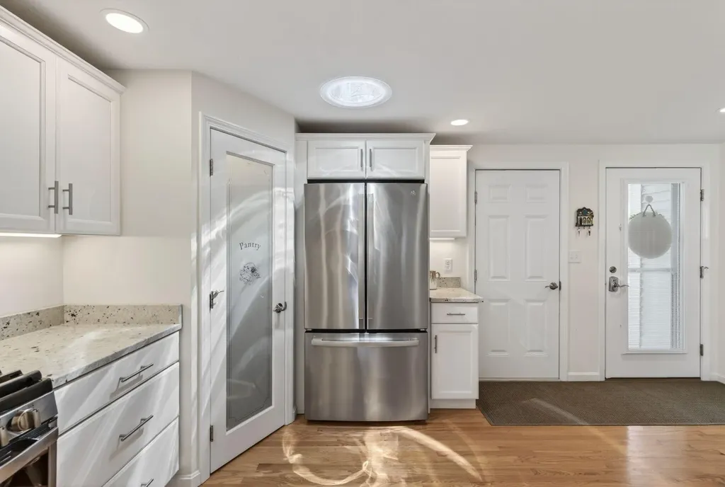 14 Mica Court Topsham ME 04086