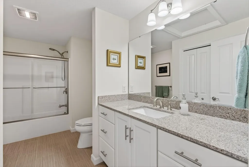 14 Mica Court Topsham ME 04086