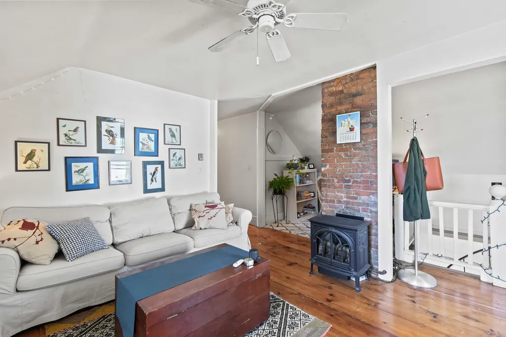 12 Smith Street Portland ME 04101