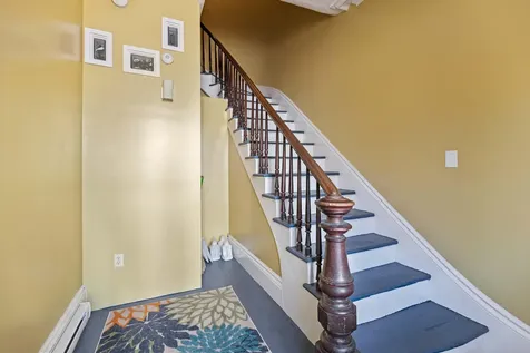 12 Smith Street Portland ME 04101