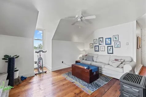 12 Smith Street Portland ME 04101