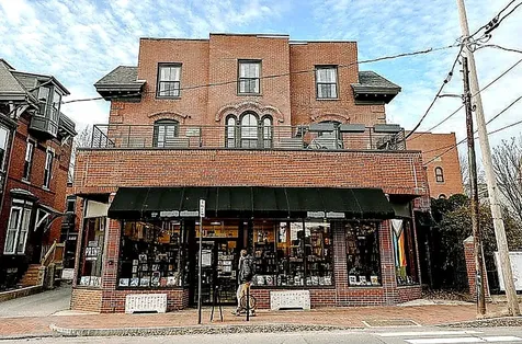 12 Smith Street Portland ME 04101