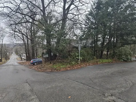 33 Pike Street Augusta ME 04330