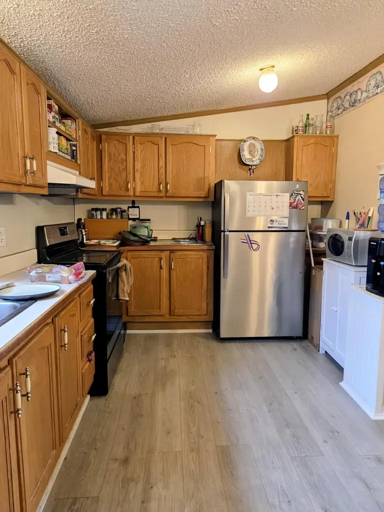8 Veros Way Winterport ME 04496