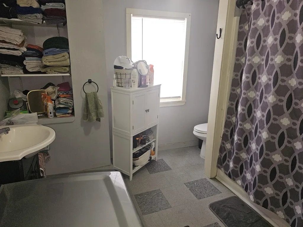 32 Front Street Sumner ME 04292