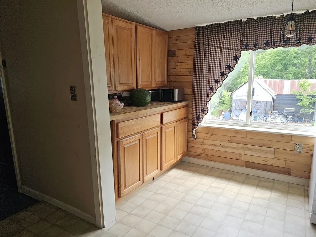 32 Front Street Sumner ME 04292