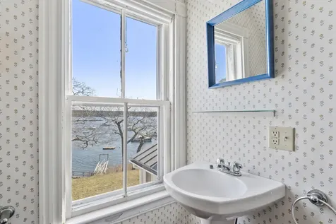 943 Cundy's Harbor Road Harpswell ME 04079