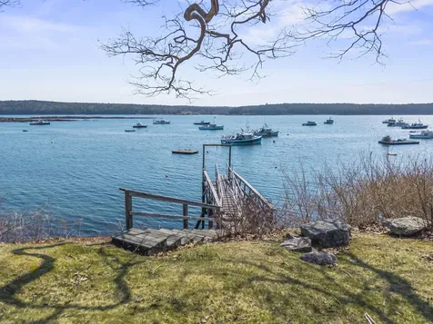 943 Cundy's Harbor Road Harpswell ME 04079