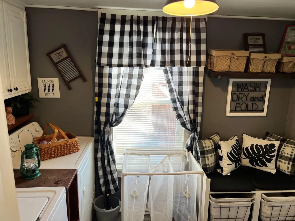 312 Pine Street Rumford ME 04276