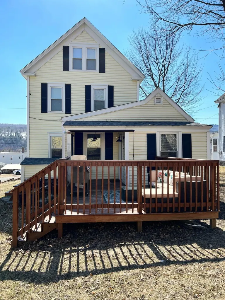 312 Pine Street Rumford ME 04276