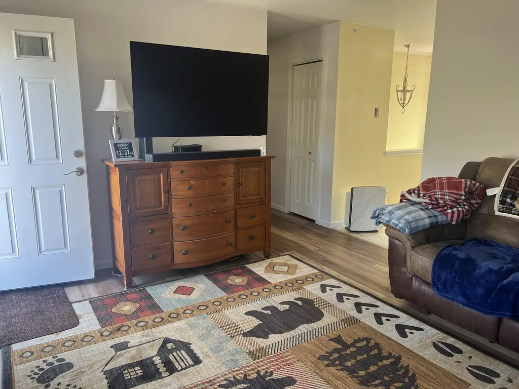 8 Orchard Lane Limington ME 04049