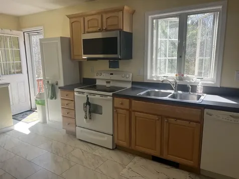 8 Orchard Lane Limington ME 04049