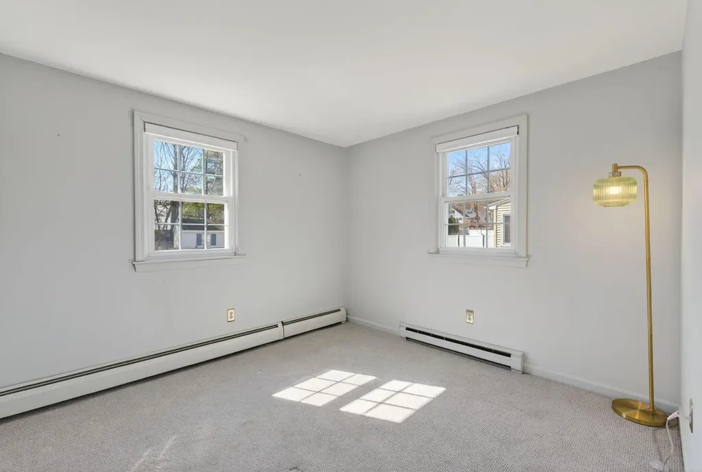 63 Scott Road South Portland ME 04106