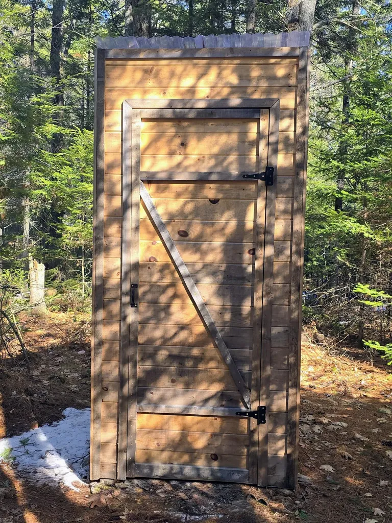 199 Morrill Street Buckfield ME 04220