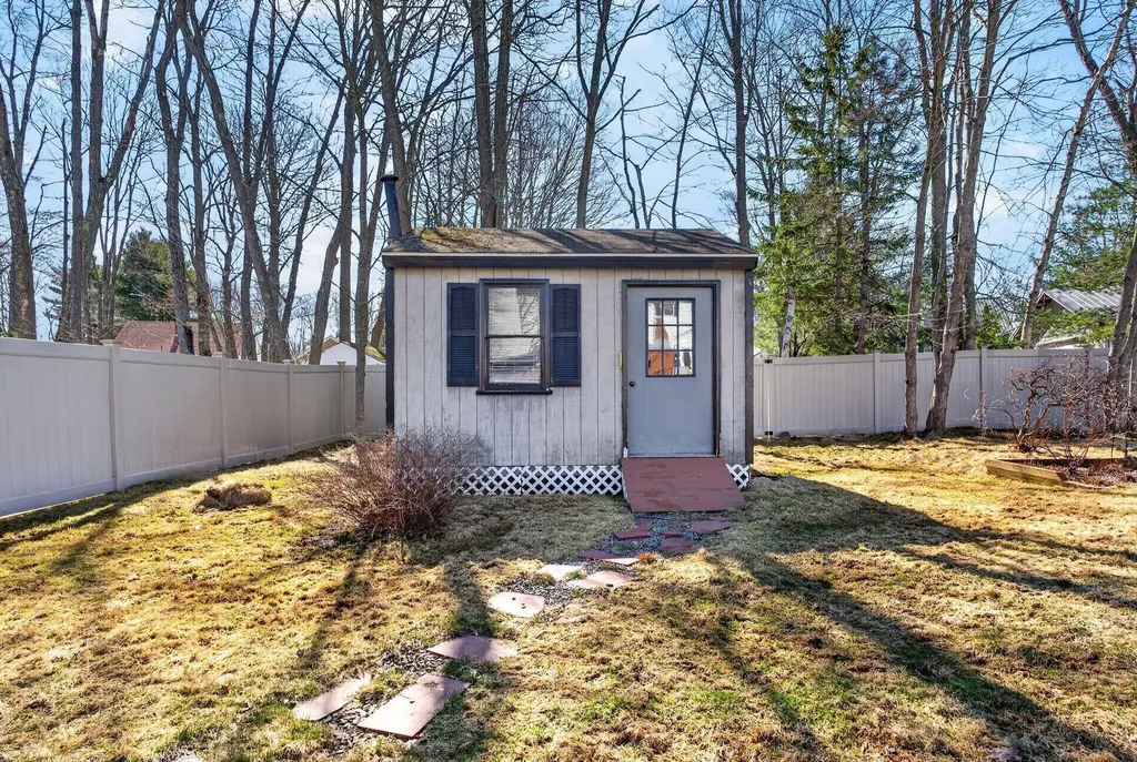 63 Scott Road South Portland ME 04106