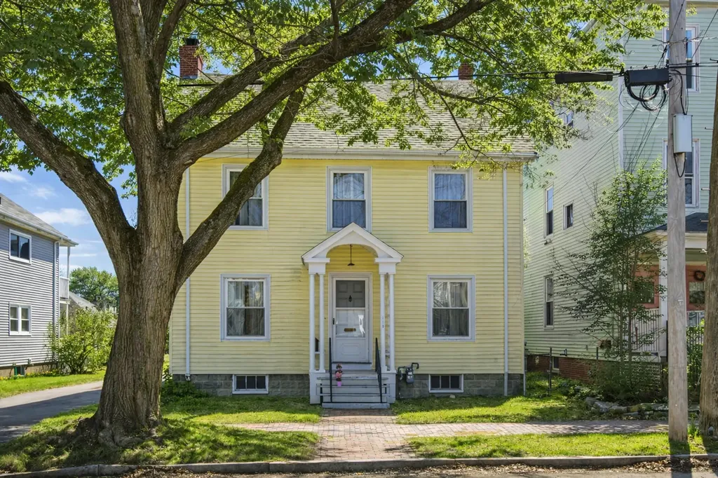 118 Dartmouth Street Portland ME 04103