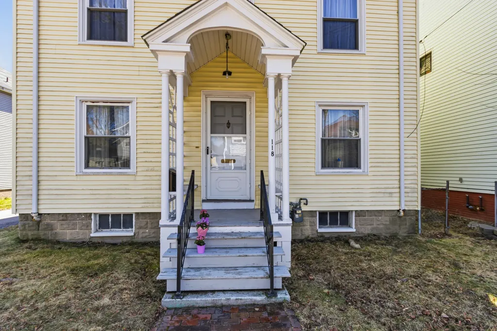 118 Dartmouth Street Portland ME 04103