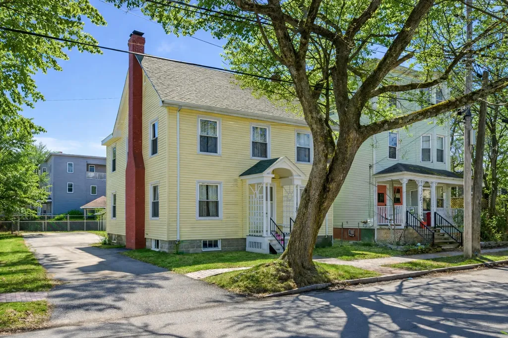118 Dartmouth Street Portland ME 04103