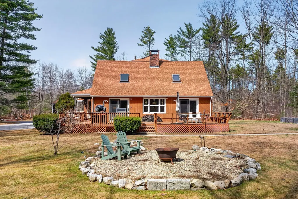 521 Mayall Road New Gloucester ME 04260