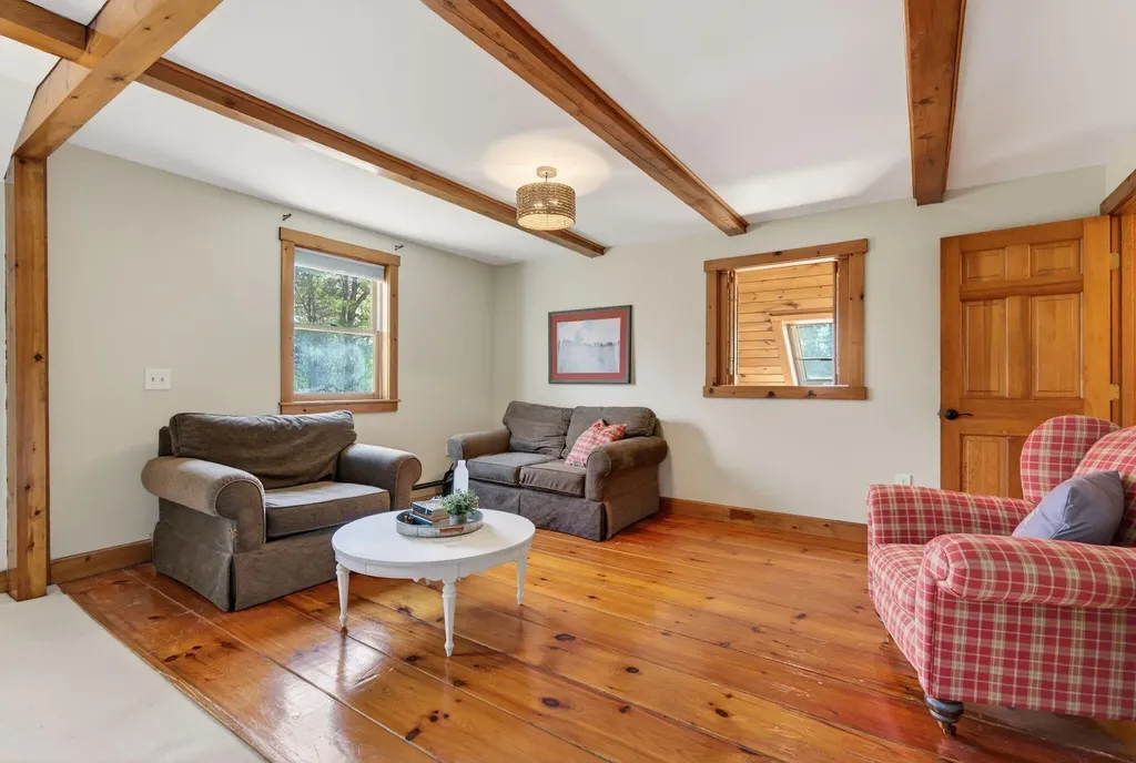 521 Mayall Road New Gloucester ME 04260