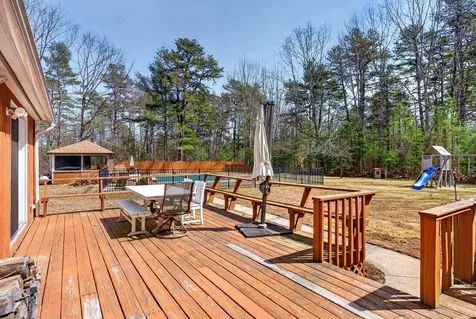 521 Mayall Road New Gloucester ME 04260