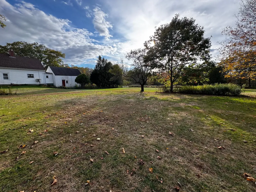 24 Turnpike Road Searsport ME 04974