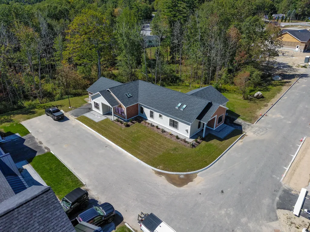 29 Daybreak Lane Windham ME 04062