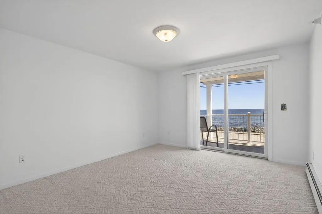 790 York Street York ME 03909