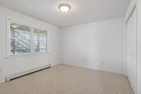 790 York Street York ME 03909