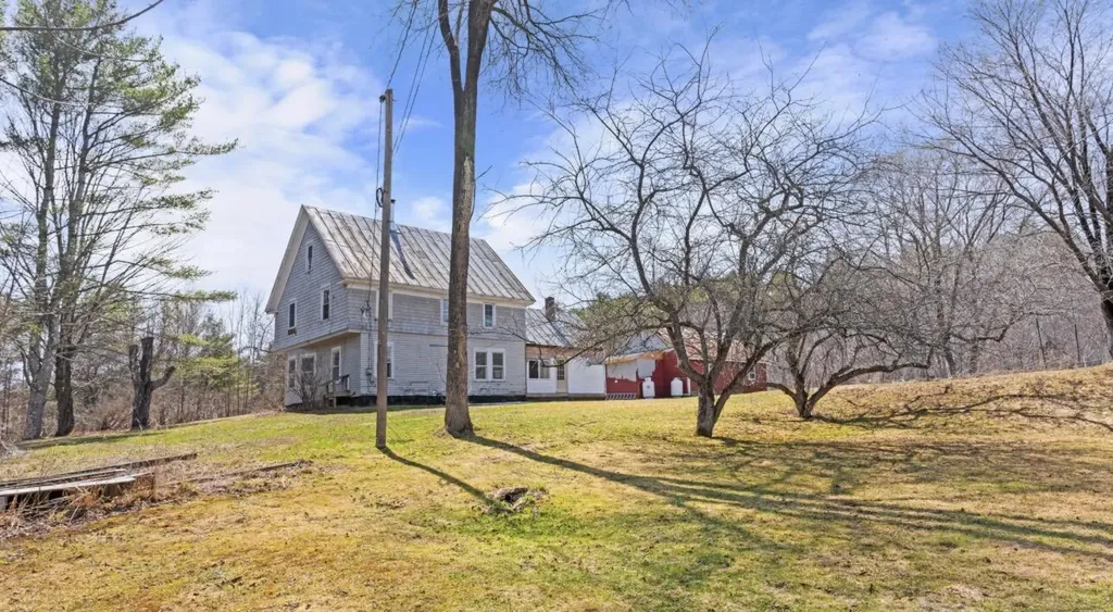 328 Town Farm Road Farmington ME 04938