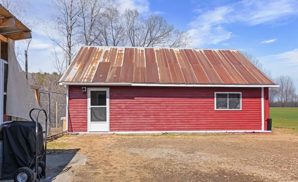 328 Town Farm Road Farmington ME 04938