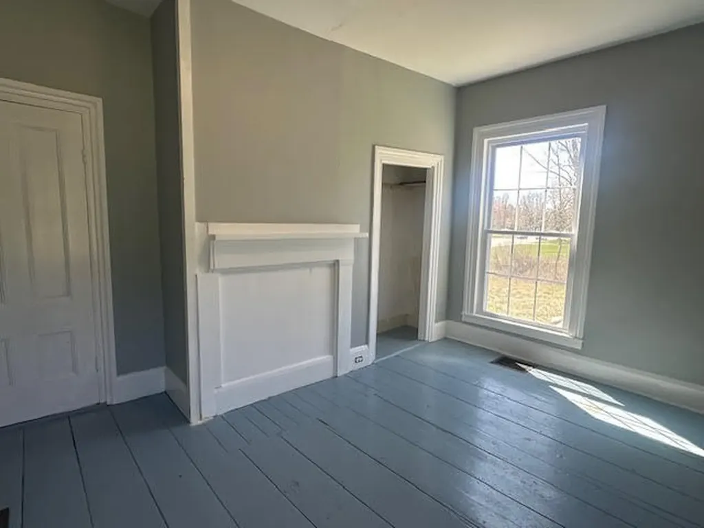 51 W Main Street Searsport ME 04974