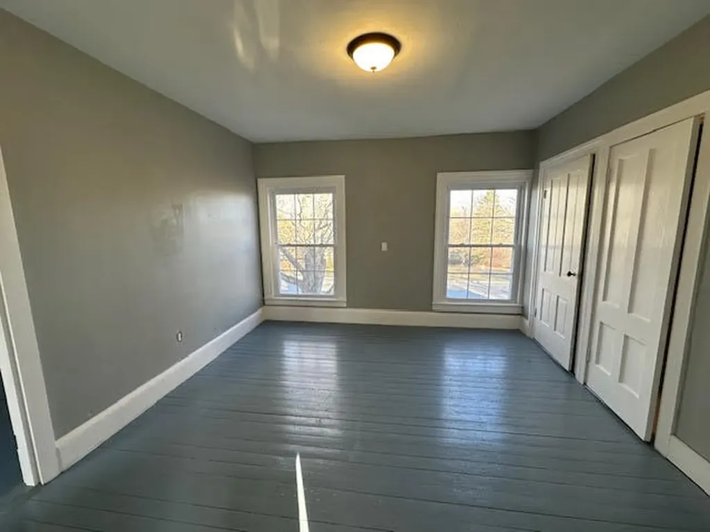 51 W Main Street Searsport ME 04974