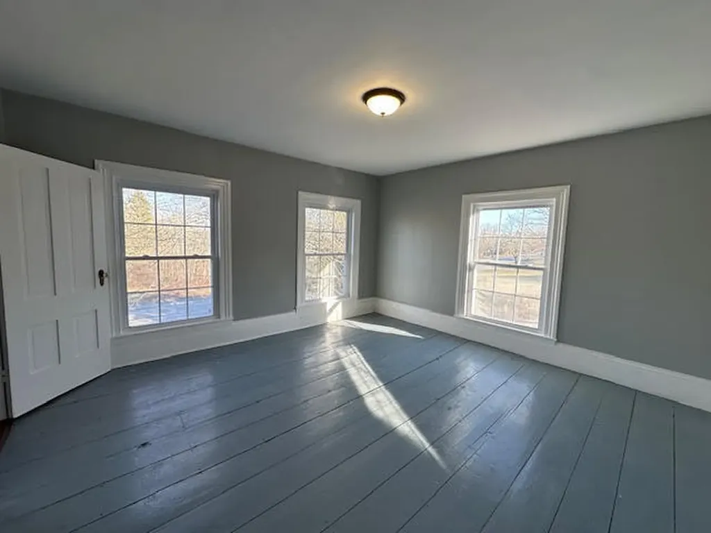 51 W Main Street Searsport ME 04974