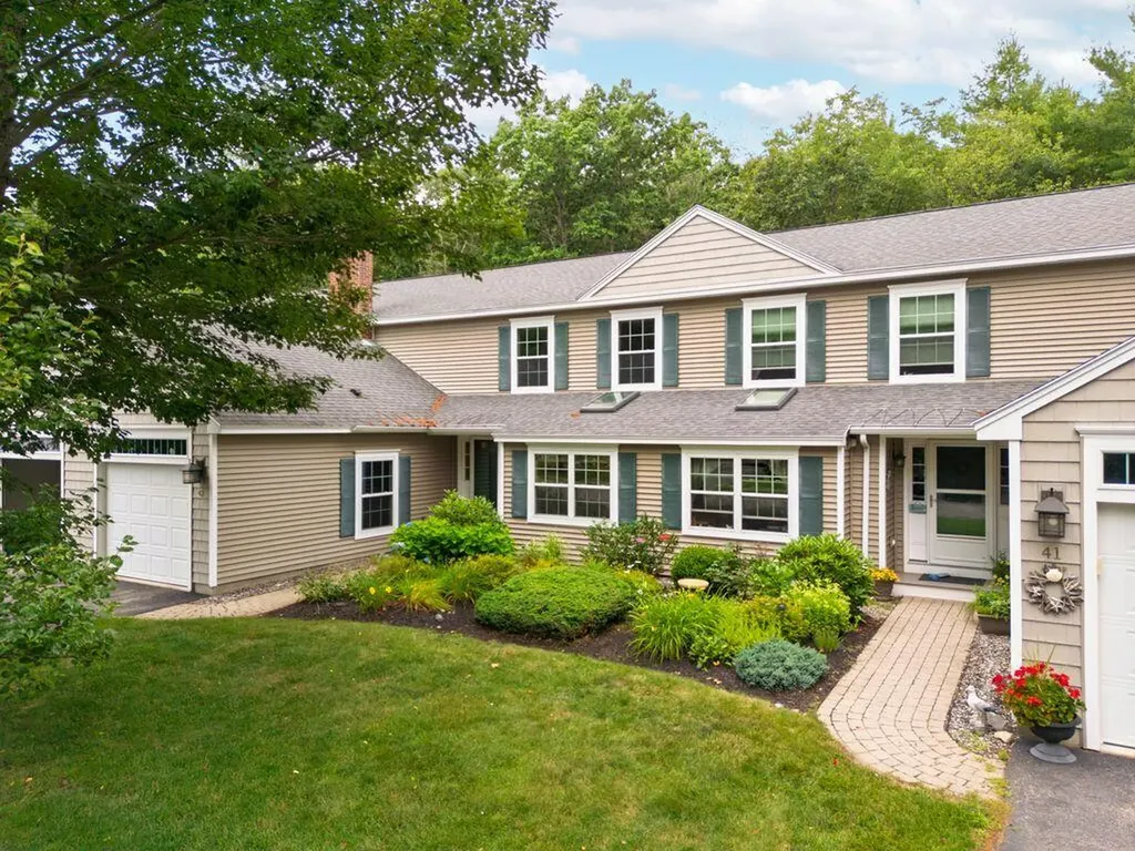 43 Schooner Way Wells ME 04090