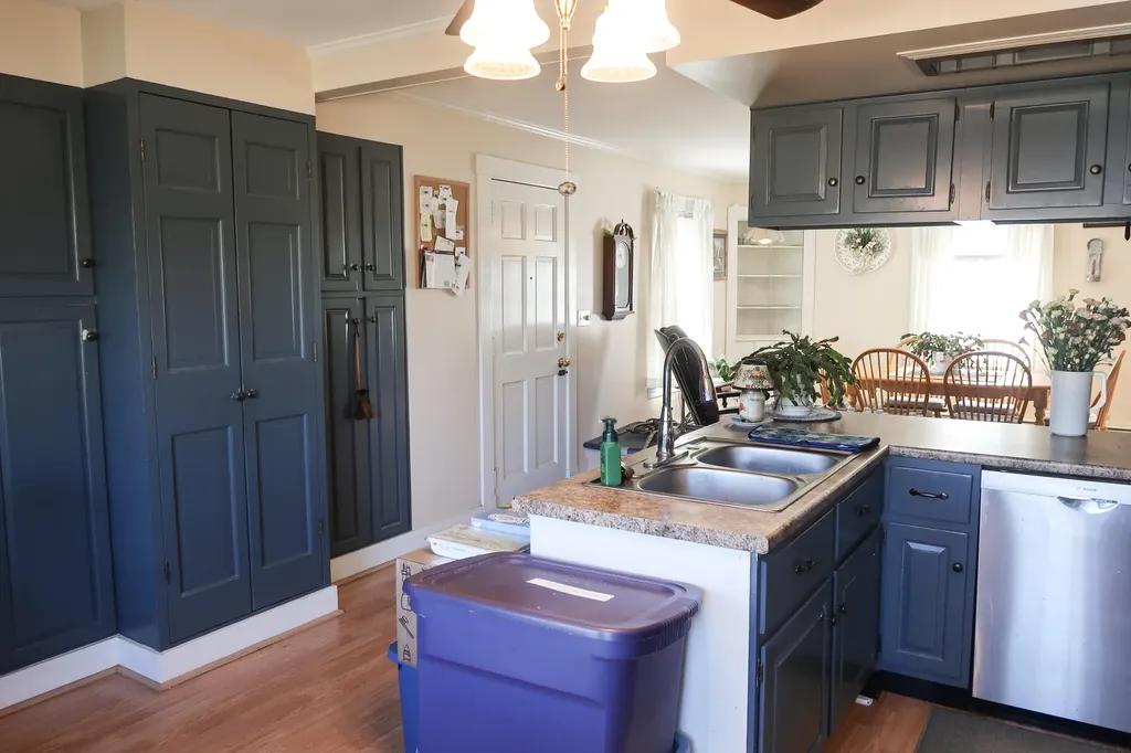 691 W River Road Augusta ME 04330