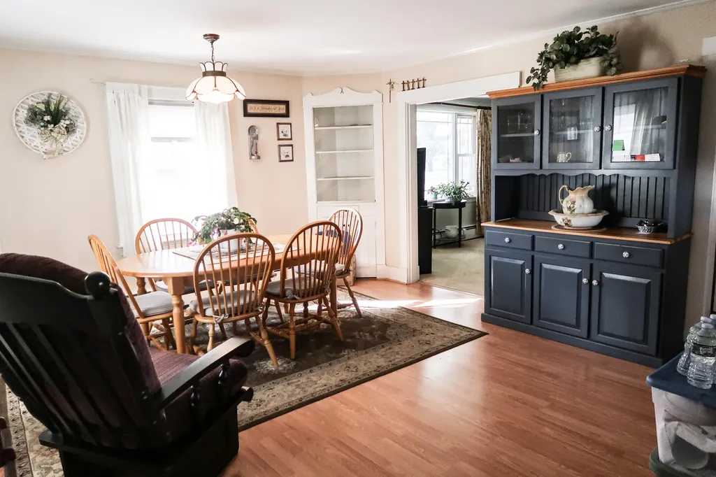 691 W River Road Augusta ME 04330