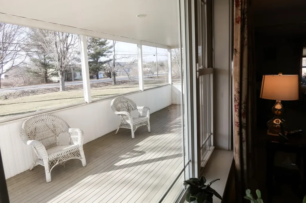 691 W River Road Augusta ME 04330