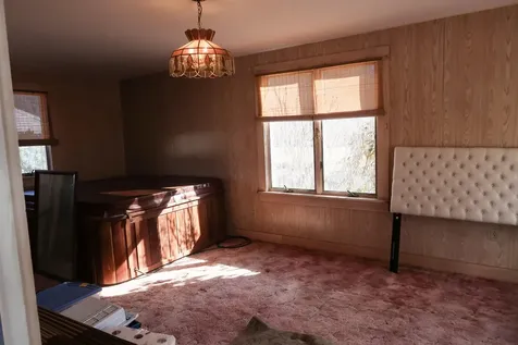 691 W River Road Augusta ME 04330