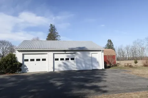691 W River Road Augusta ME 04330