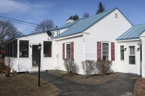 691 W River Road Augusta ME 04330