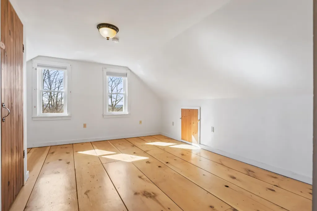 635 Blinn Hill Road Pittston ME 04345