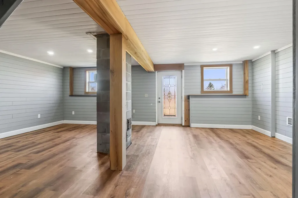 635 Blinn Hill Road Pittston ME 04345