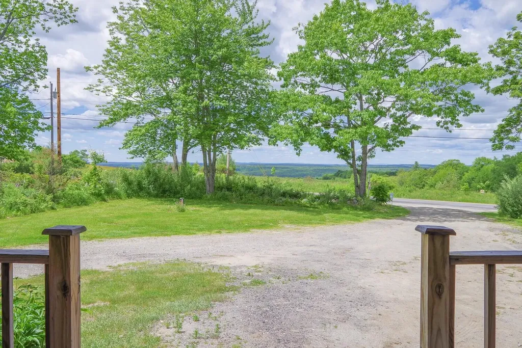 635 Blinn Hill Road Pittston ME 04345
