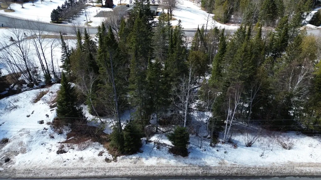 M9 L75d 21st Avenue Madawaska ME 04756