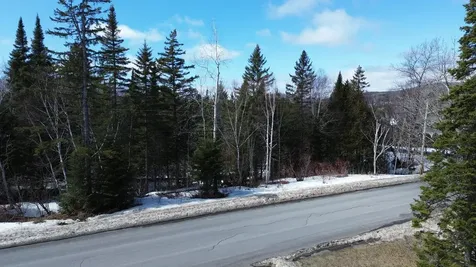 M9 L75d 21st Avenue Madawaska ME 04756