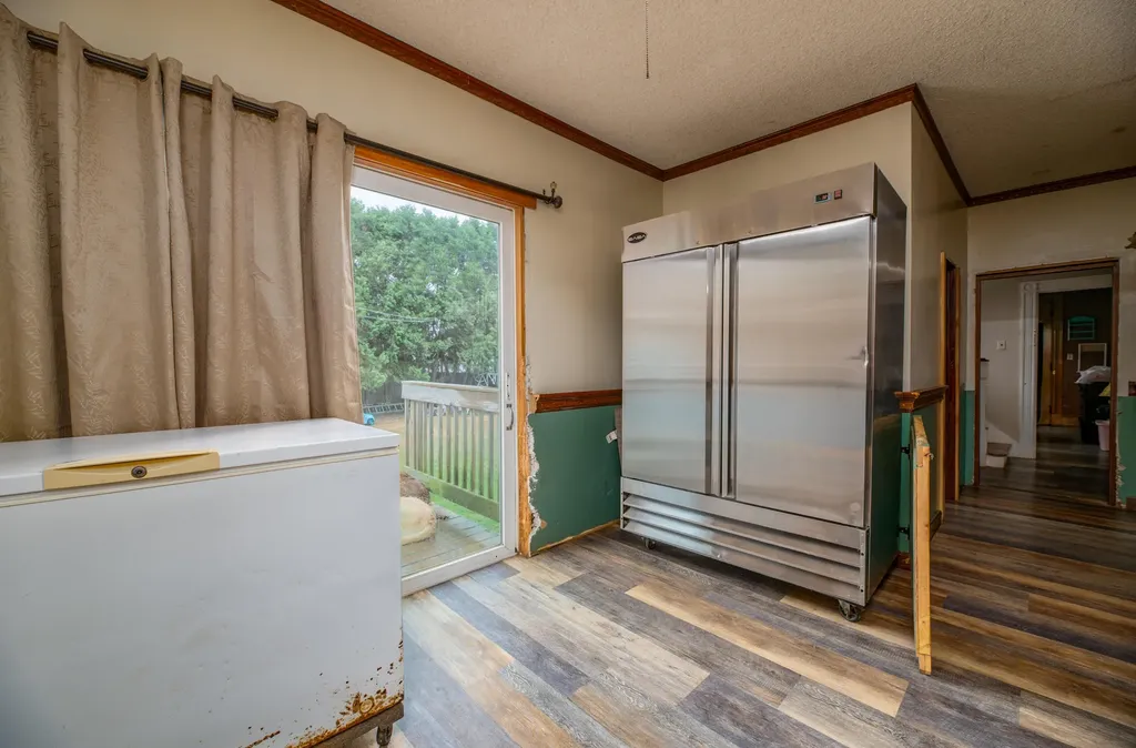 140 Hartland Avenue Pittsfield ME 04967